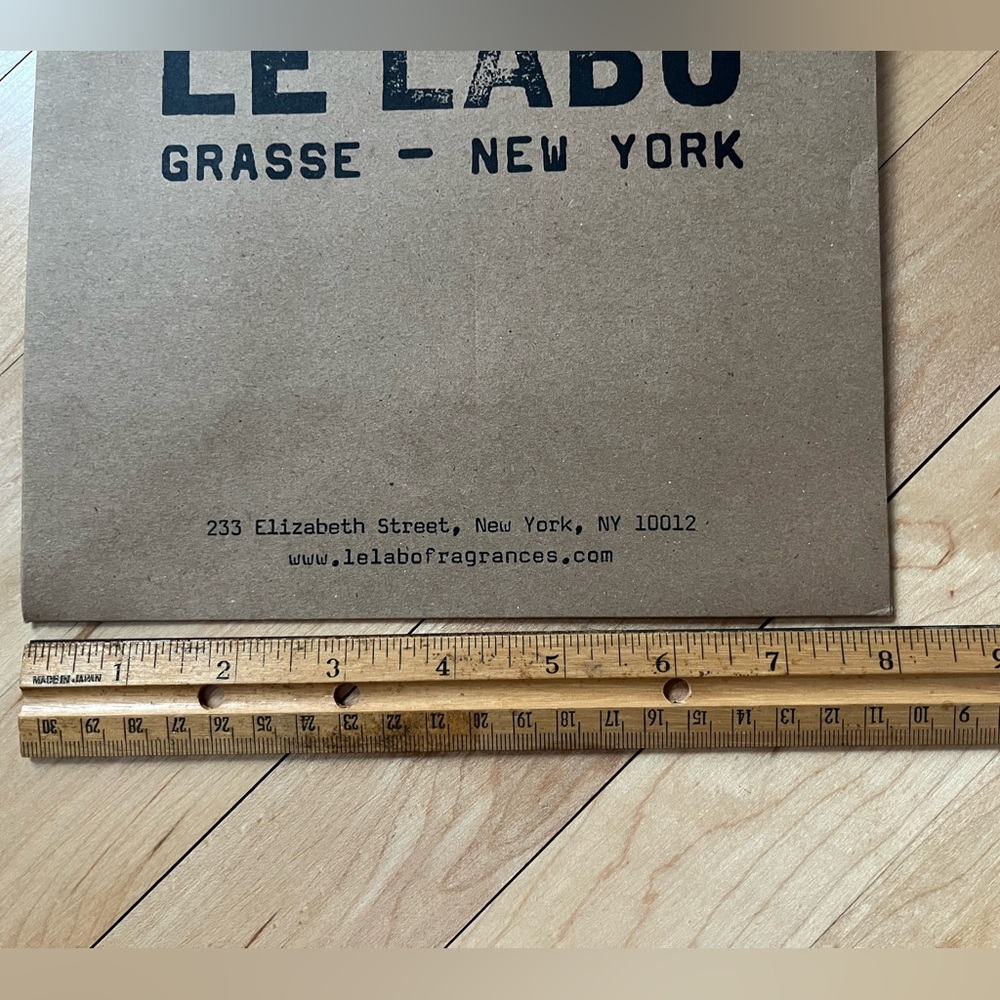 Le Labo Paper Bag - Picture 5 of 6